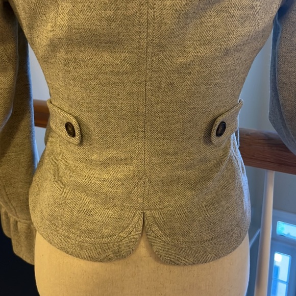 Banana Republic | Grey blazer - Picture 5 of 8